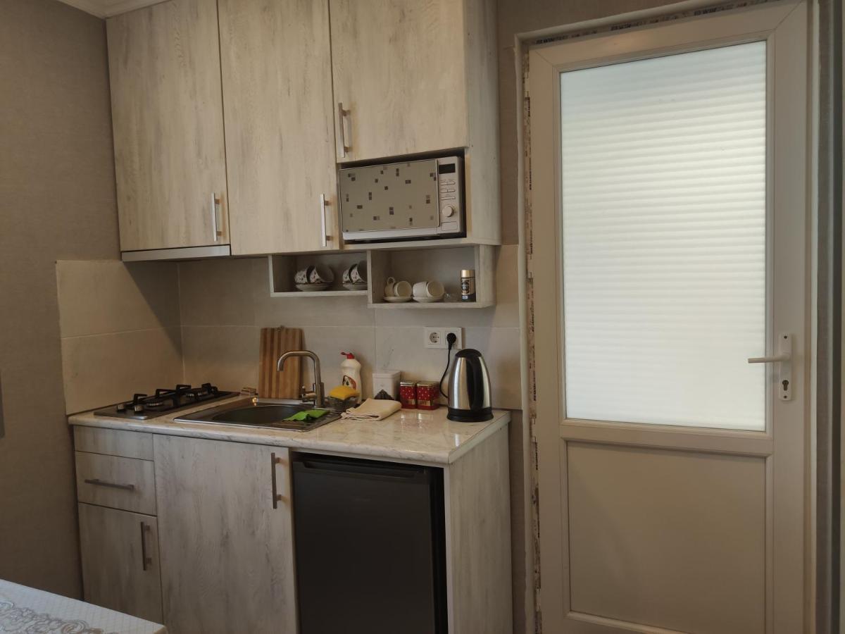 קאחתי Akaki'S Guesthouse מראה חיצוני תמונה